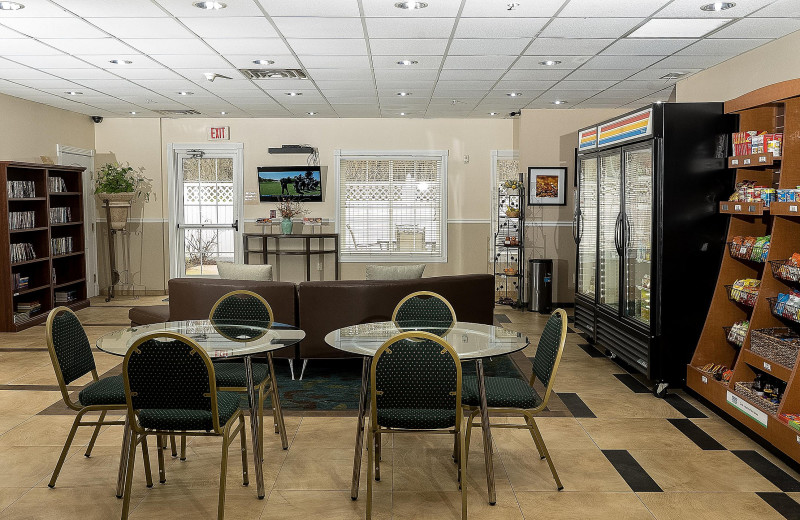 Lobby at Candlewood Suites - Stevensville.