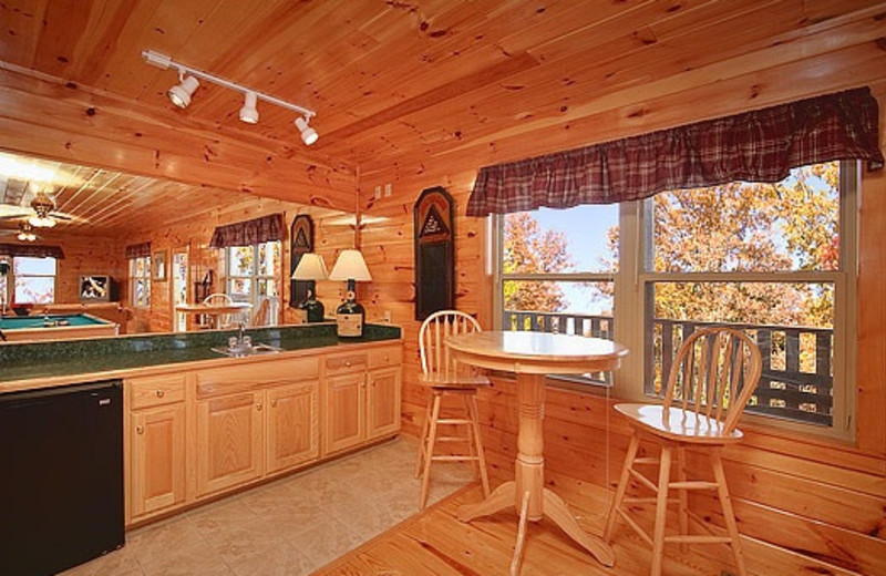 Hickernut Lodge - American Patriot Getaways