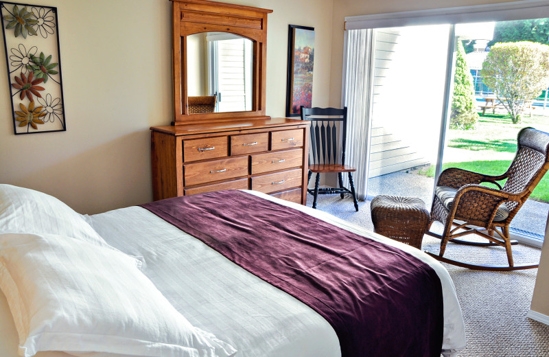 Guest bedroom at Ocean Trails Resort.