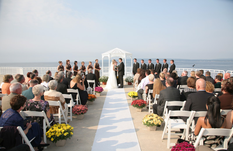 Beach wedding at Bay Harbor Village Hotel & Conference Center.