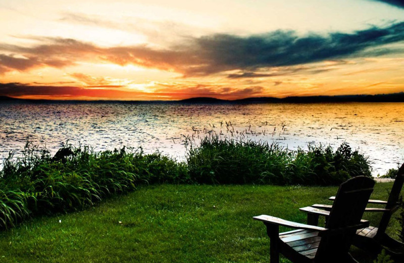 Lake view sunset at Heidel House Resort.