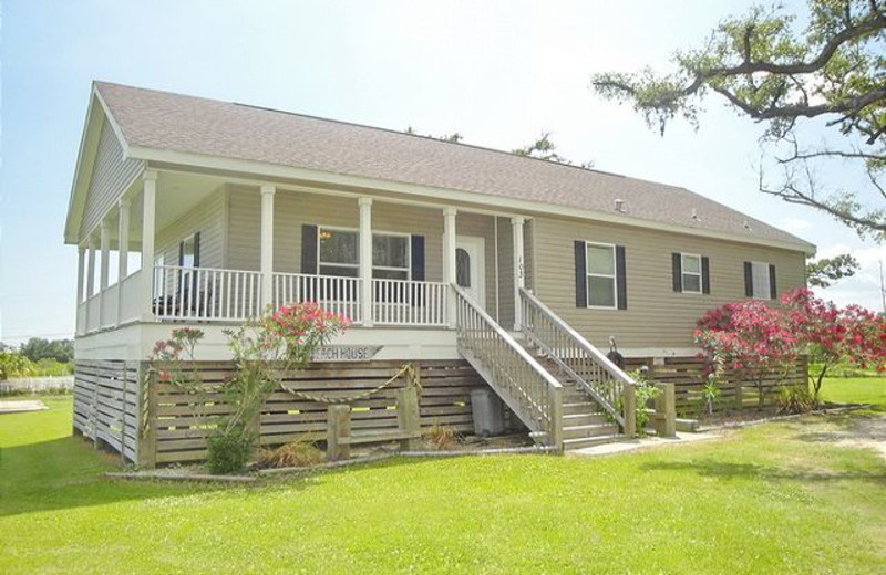 Rental exterior at Gulf Coast Resort Rentals.