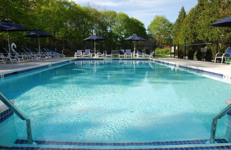 Outdoor pool at Southampton Inn.