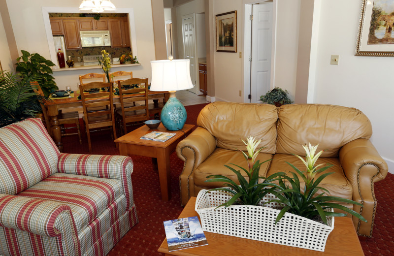 Guest living room at King's Creek Plantation.