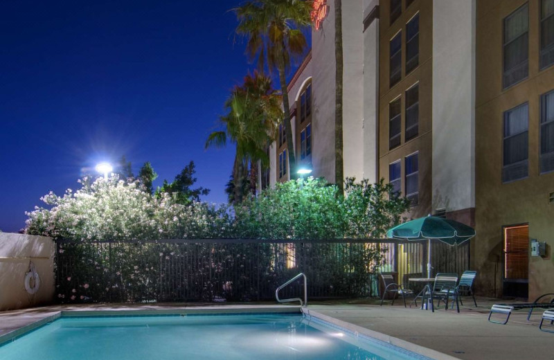 Outdoor pool at Hampton Inn Glendale-Peoria.