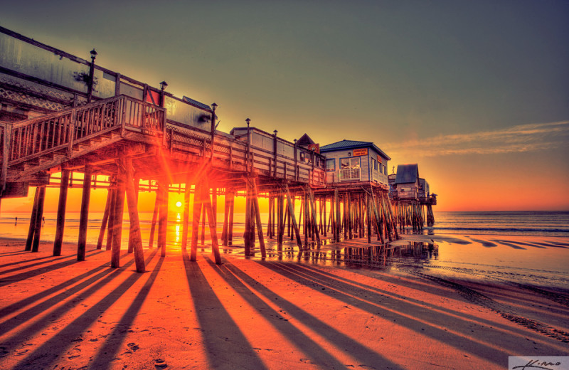 Pier at Moontide Motel, Cabins and Apartments.