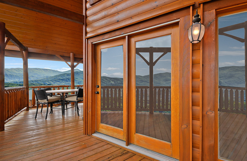 Pub patio set to be closer to the views during meal time.