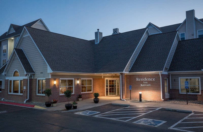 Exterior view of Residence Inn Kansas City Independence.