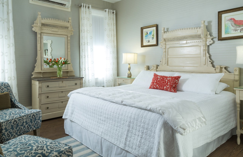 Guest room at Carroll Villa.