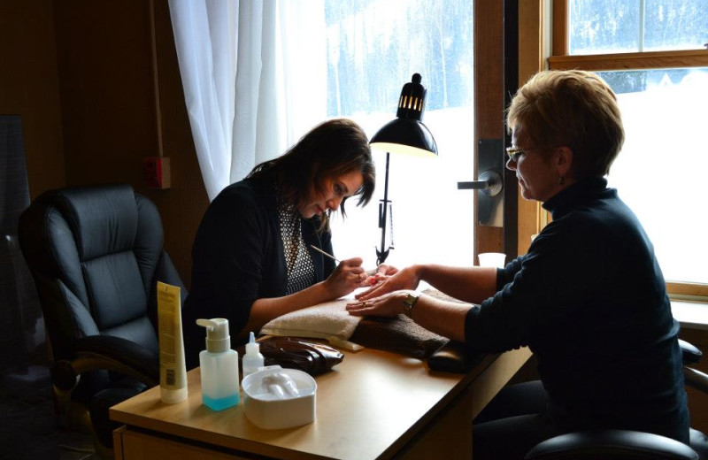 Manicure at Giants Ridge Golf and Ski Resort.