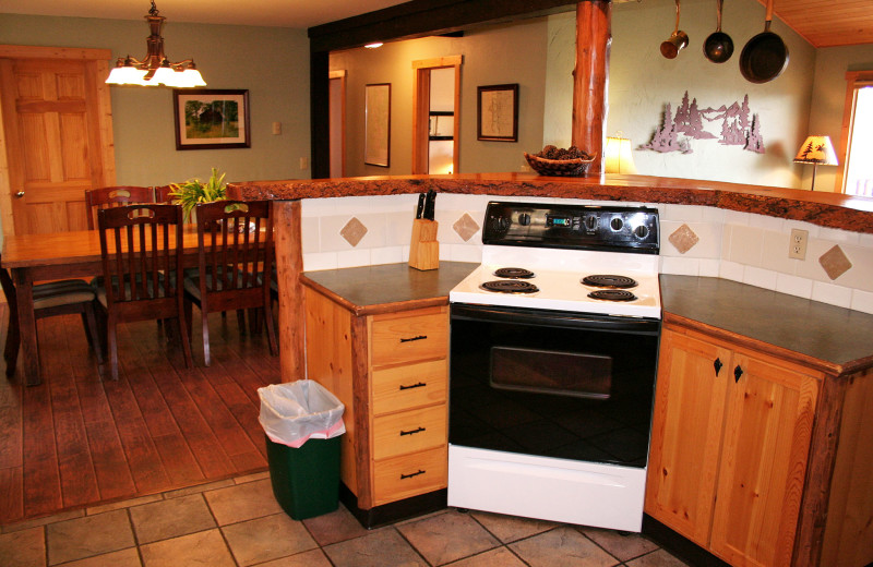 Vacation rental kitchen at Marys Lake Vacation Condos.