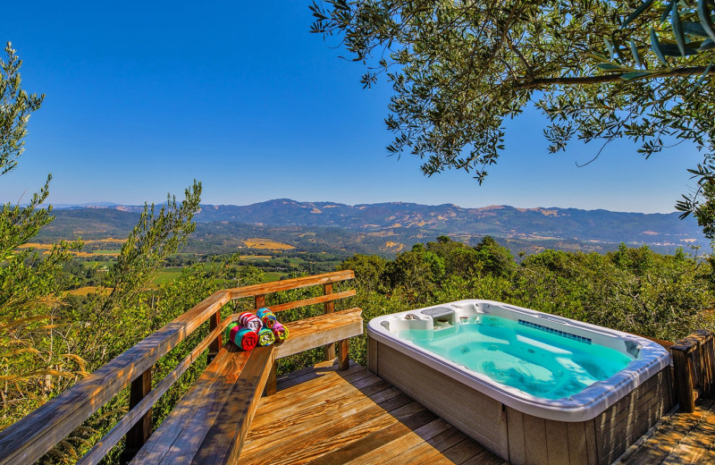 Rental hot tub at Woodfield Properties.
