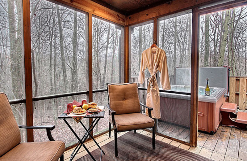 Private hot tub and deck at Glenlaurel Inn.