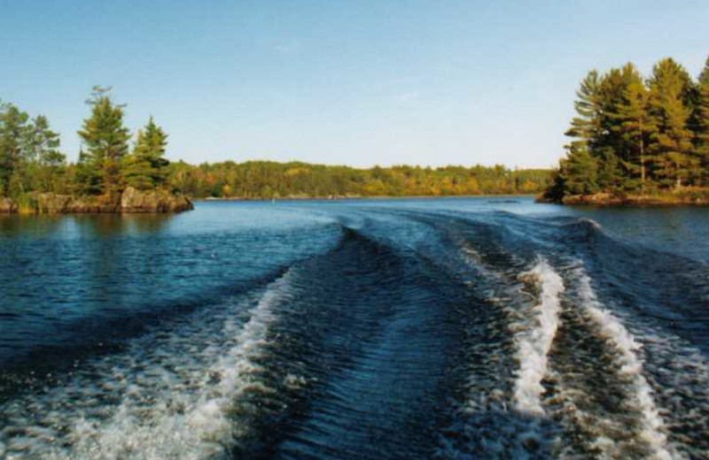 Boating at Ash-Ka-Nam Resort.