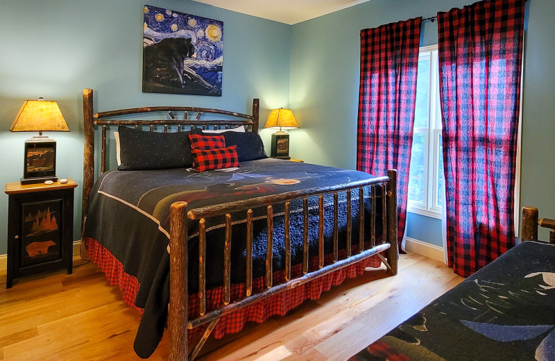 Bedroom at American Patriot Getaways - Checkered Bear Lodge.