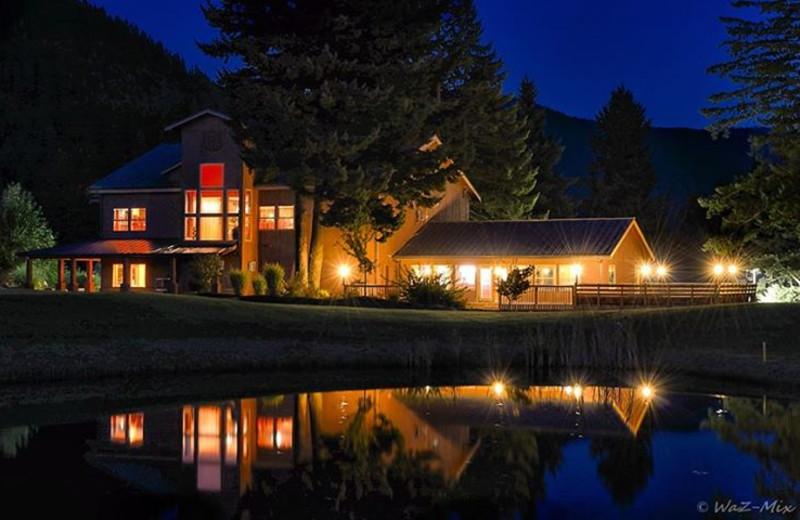 Exterior view of Carson Hot Springs Spa and Golf Resort.