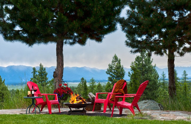 Bonfire pit at The Master Suite Bed and Breakfast.