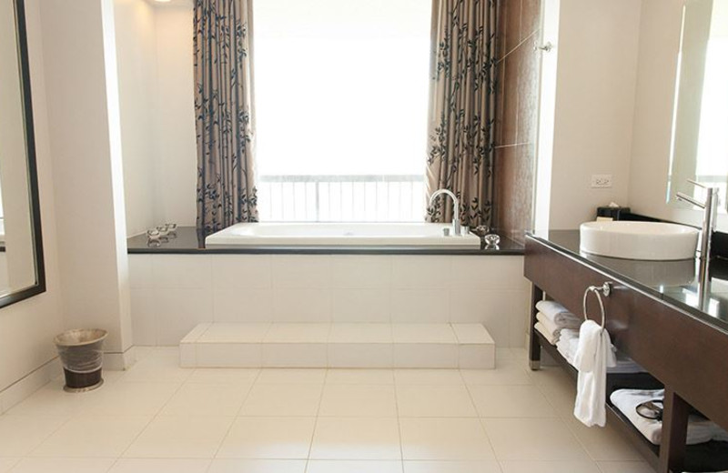 Guest bathroom at La Torretta Lake Resort & Spa.