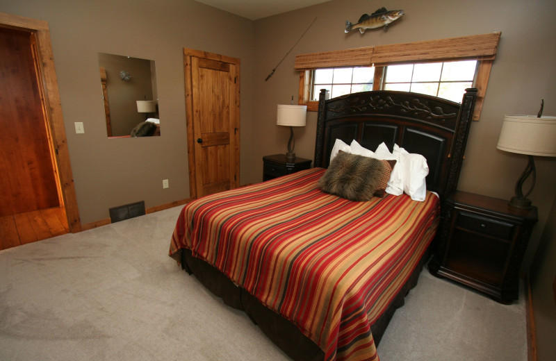 Guest bedroom at White Birch Resort.