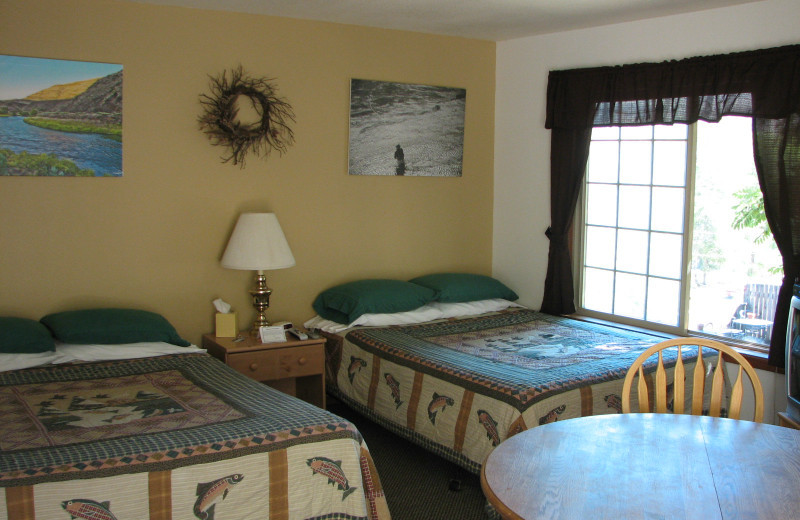 Bedroom at River Run Lodge 