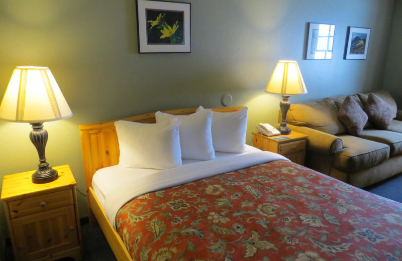 Guest room at Old Town Inn.