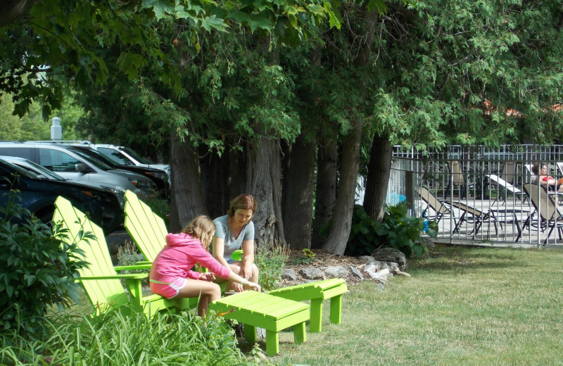 Grounds at Waterbury Inn Condominium Resort.