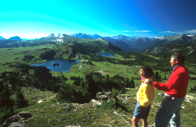 Scenic hikes at Banff Ptarmigan Inn.