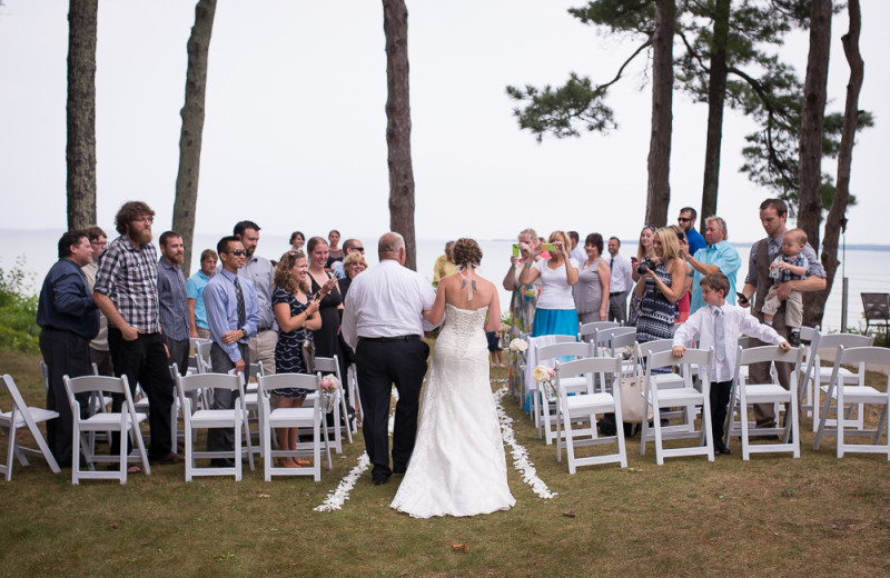 Intimate Weddings at Beaver Island Lodge