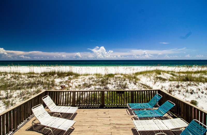 Rental beach view of Paradise Gulf Properties.