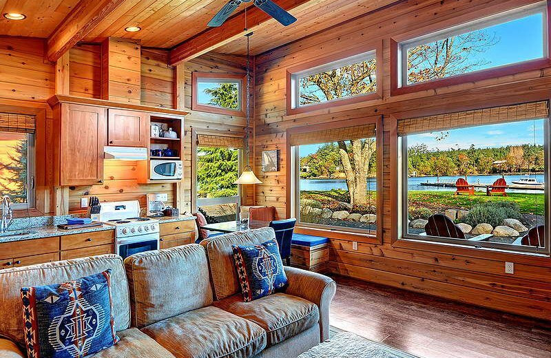 Guest living room at Snug Harbor Marina Resort.