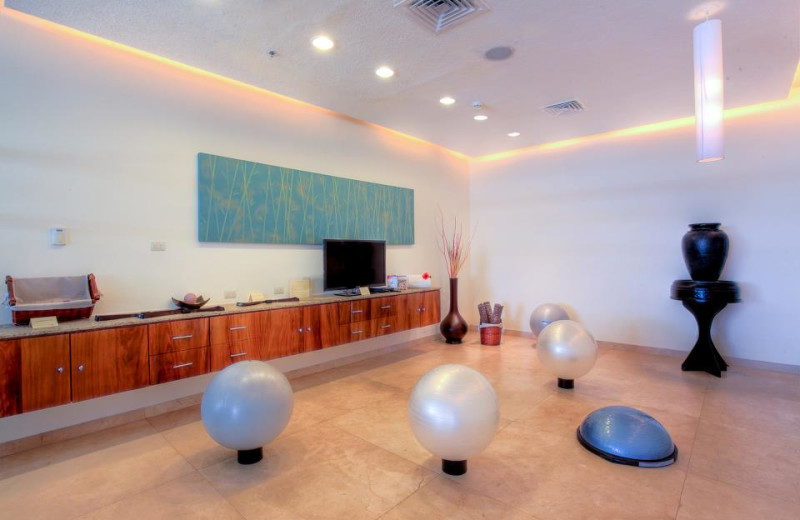 Yoga Classes at Grand Regina Los Cabos