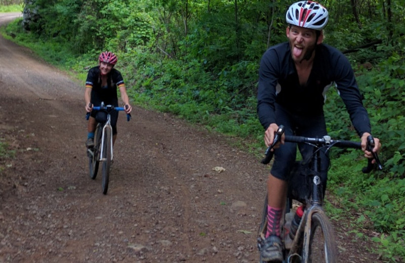 Biking at Mulberry Mountain Lodging & Events.