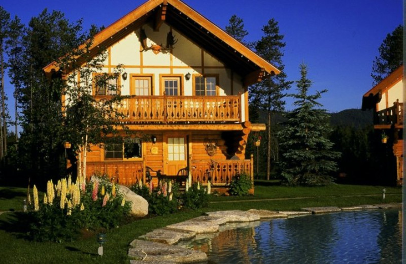 Cabin exterior at Great Northern Resort.