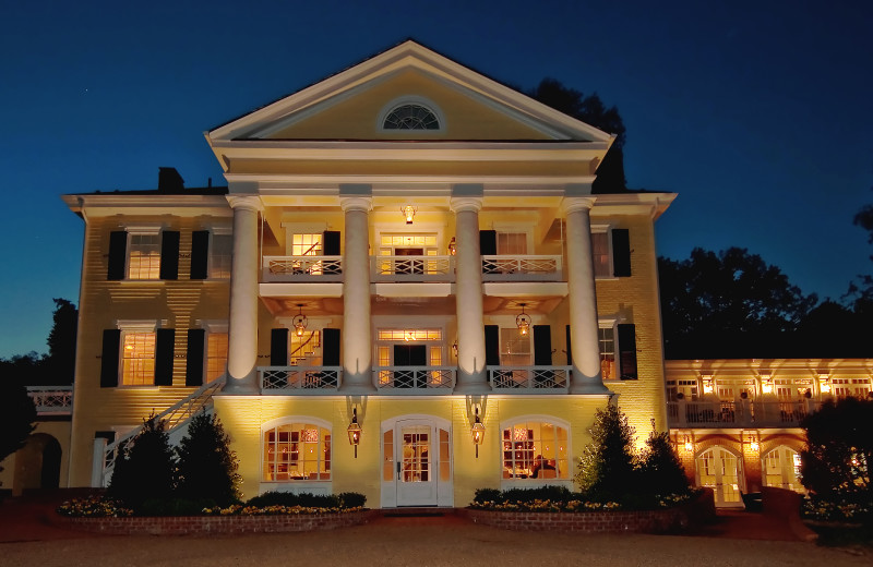 Exterior view of The Inn at Willow Grove.