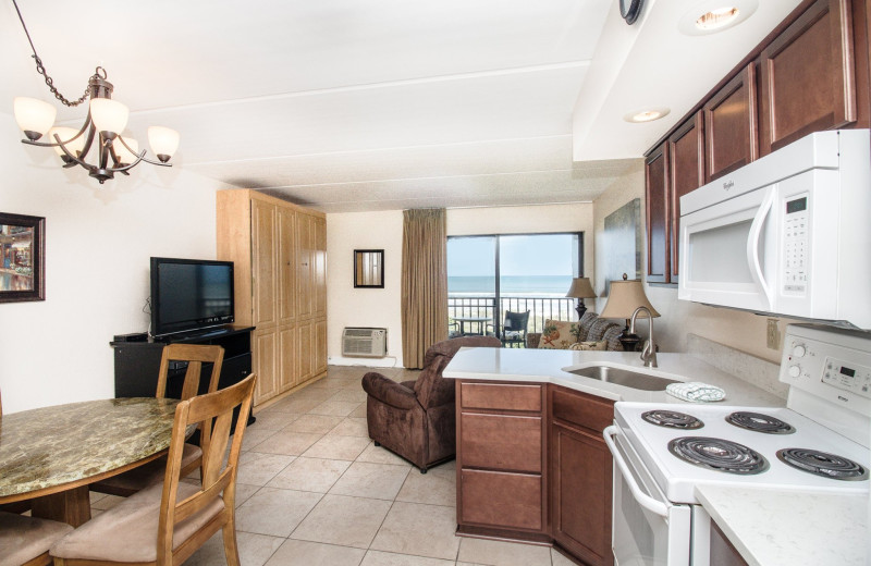 Guest room at Beacher's Lodge Oceanfront Suites.