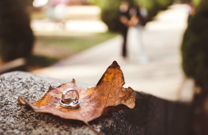 Weddings at Historic Lund Hotel.