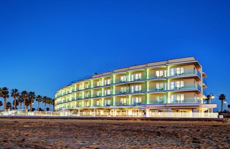 Exterior view of Pier South Resort.