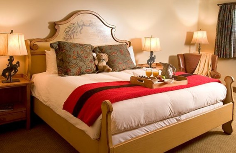 King suite at Rusty Parrot Lodge.