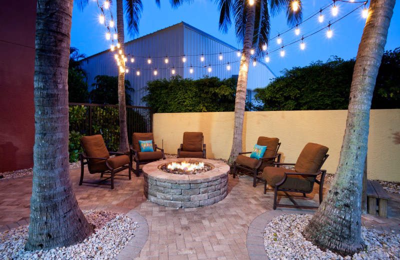 Patio at Staybridge Suites Naples-Gulf Coast.