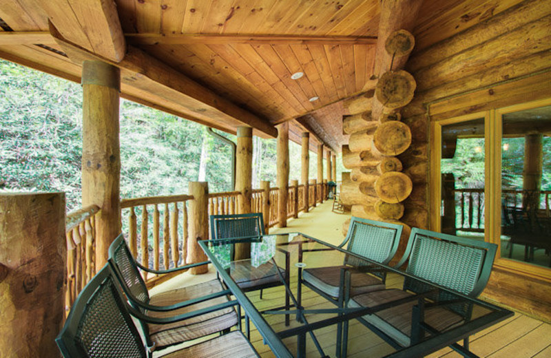 Rental deck at Stony Brook Cabins, LLC.