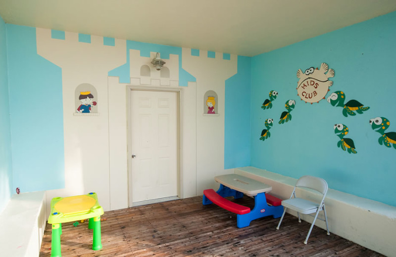 Kid's room at Water's Edge Resort.