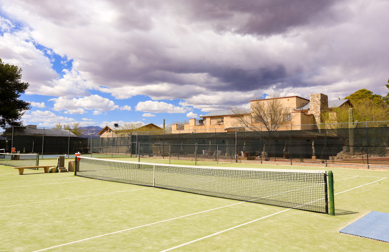 Tennis court at Tanque Verde Ranch.