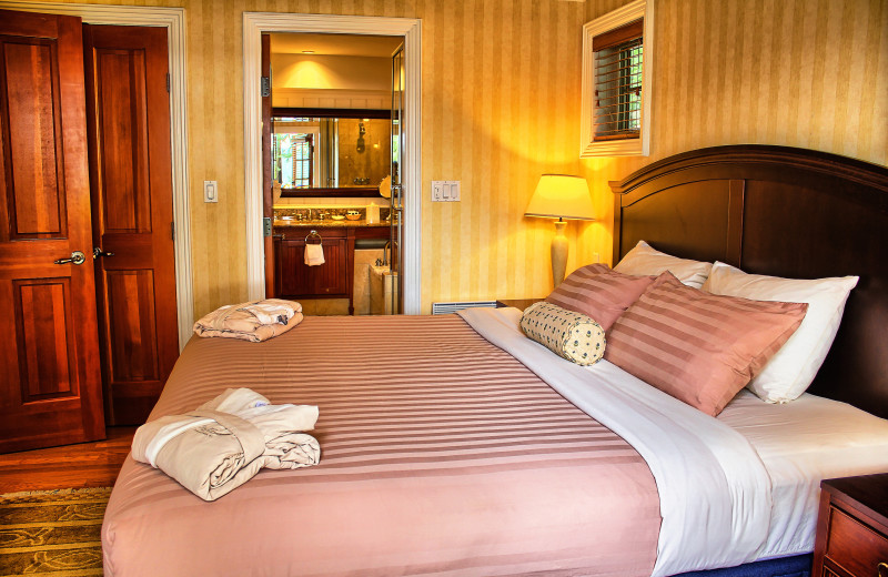 Guest bedroom at Poets Cove Resort & Spa.