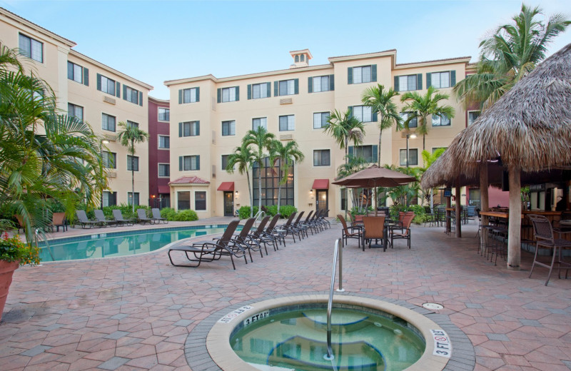 Pool at Staybridge Suites Naples-Gulf Coast.