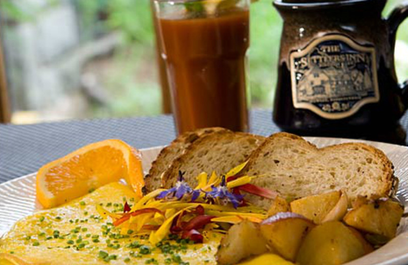 Cuisine at The Settlers Inn