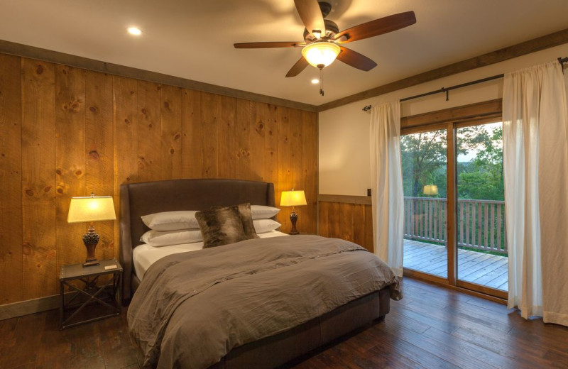 Cabin bedroom at Cabin Rentals of Georgia.