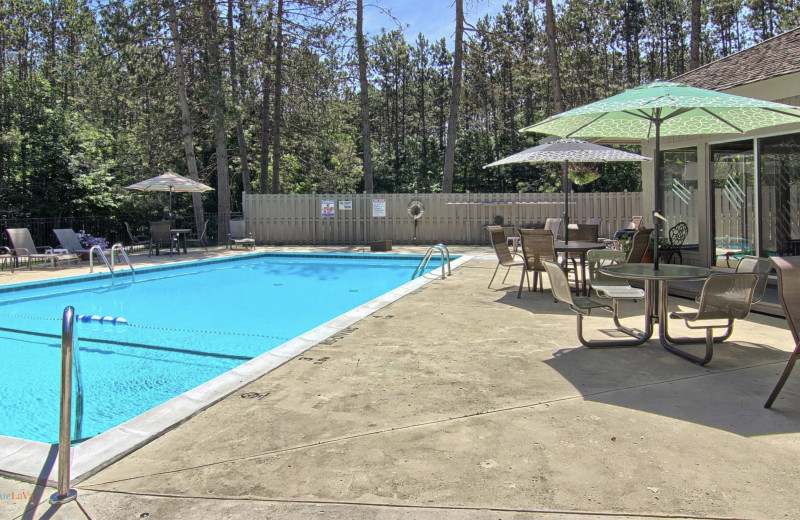 Outdoor pool at Hawk's Eye Golf Resort.