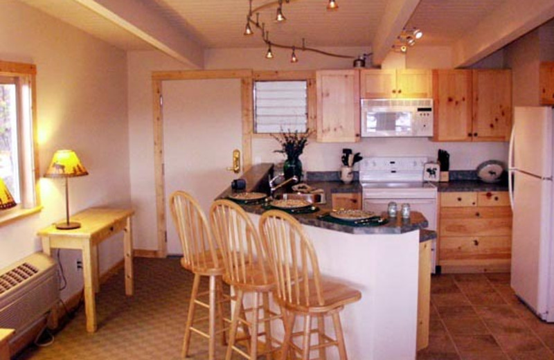 Guest room kitchen at Many Springs Flathead Lake Resort.