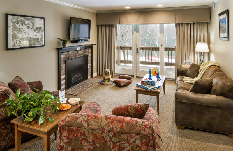 2-Bedroom Signature Suite Living Room at the Summit Resort.