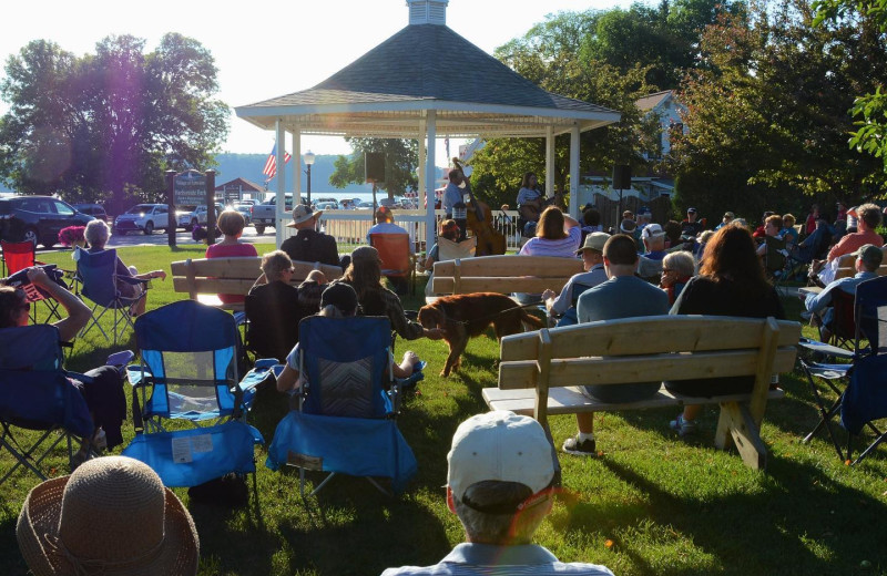 Live music at High Point Inn.